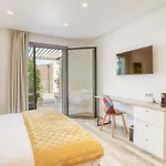 Akwabay - Les Du Cap Lodge Le Lavandou