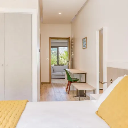 Akwabay - Les Du Cap *