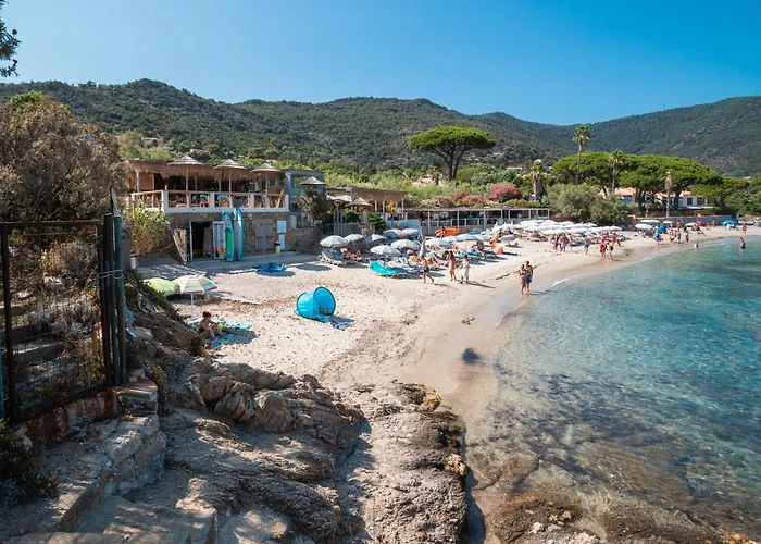 Akwabay - Les Du Cap 山林小屋