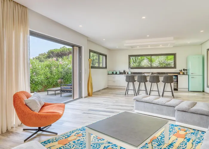 Akwabay - Les Du Cap 山林小屋