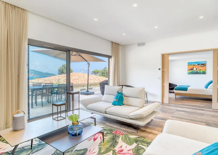 Akwabay - Les Du Cap