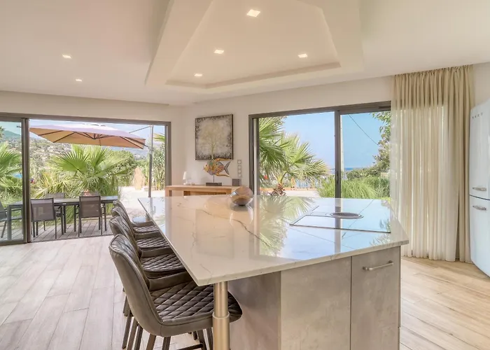 山林小屋 Akwabay - Les Du Cap 勒拉旺杜