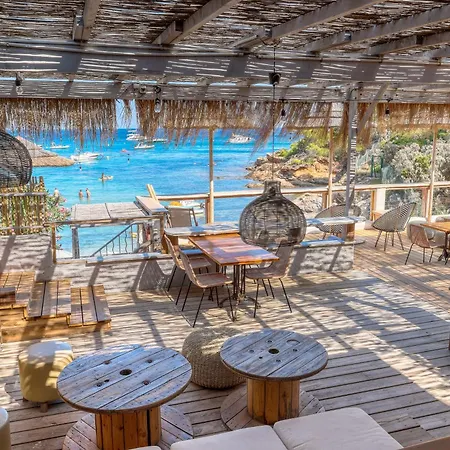 Akwabay - Les Du Cap Lodge