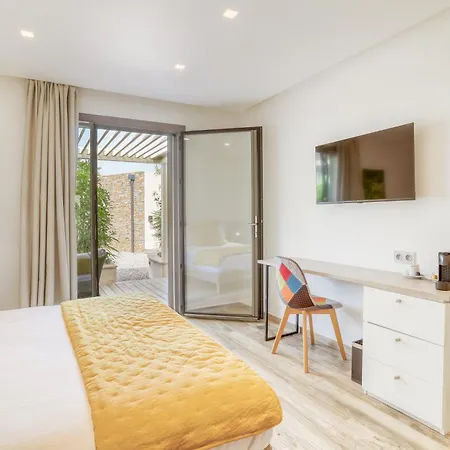 Akwabay - Les Du Cap Lodge Le Lavandou