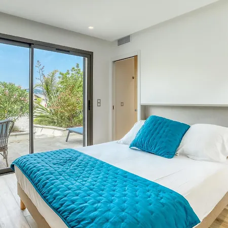 Akwabay - Les Du Cap Lodge Le Lavandou