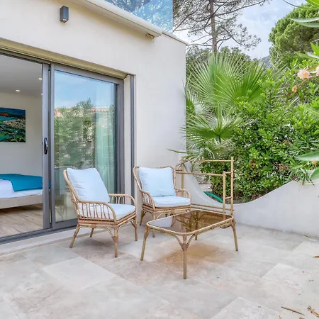 Akwabay - Les Du Cap Lodge Le Lavandou