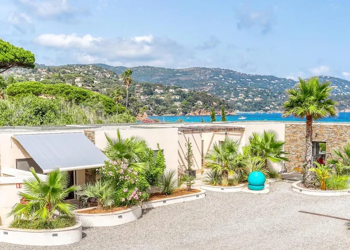 Jaktstuga Akwabay - Les Du Cap Le Lavandou