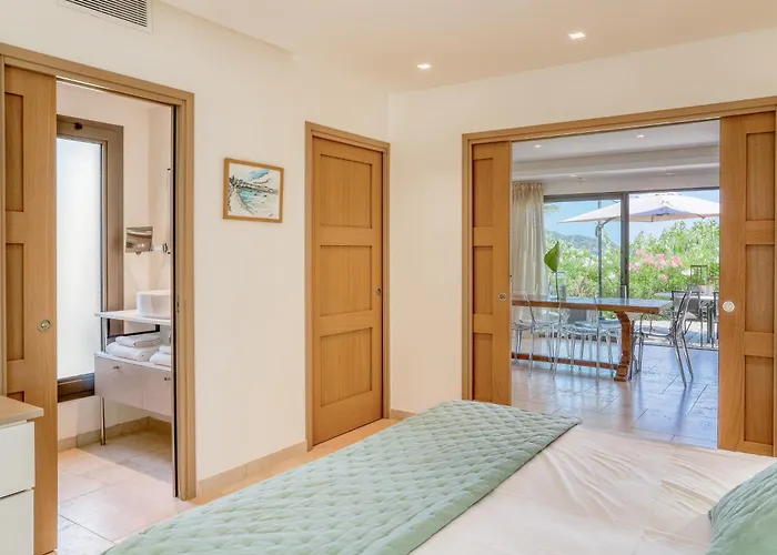 Akwabay - Les Du Cap Jaktstuga