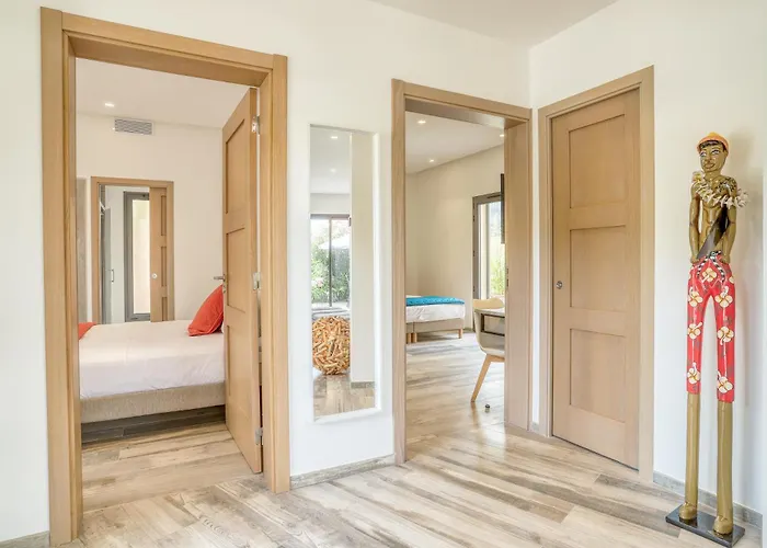 Akwabay - Les Du Cap Jaktstuga Le Lavandou