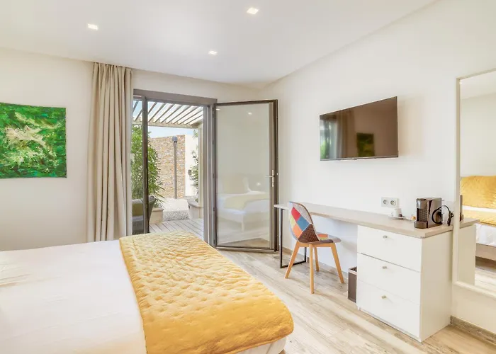 Akwabay - Les Du Cap Jaktstuga Le Lavandou