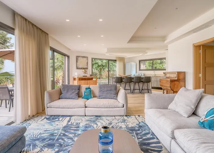 Akwabay - Les Du Cap Le Lavandou